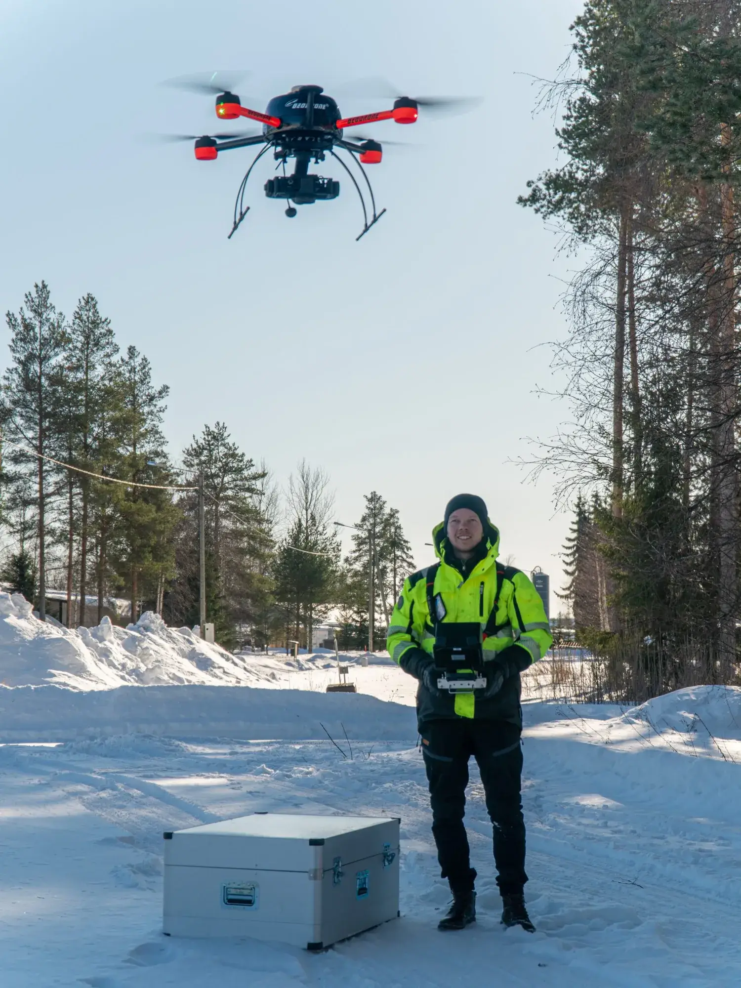 Dronea lennetetään